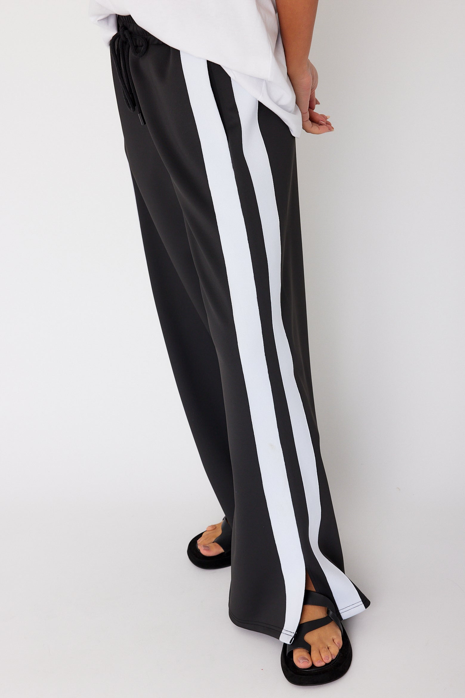 KINGSLEY Pants Black
