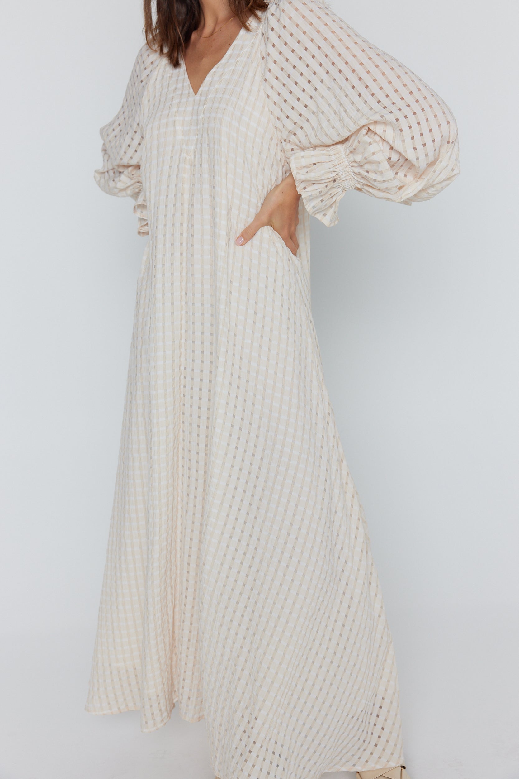 MADERO Dress Chequer Beige