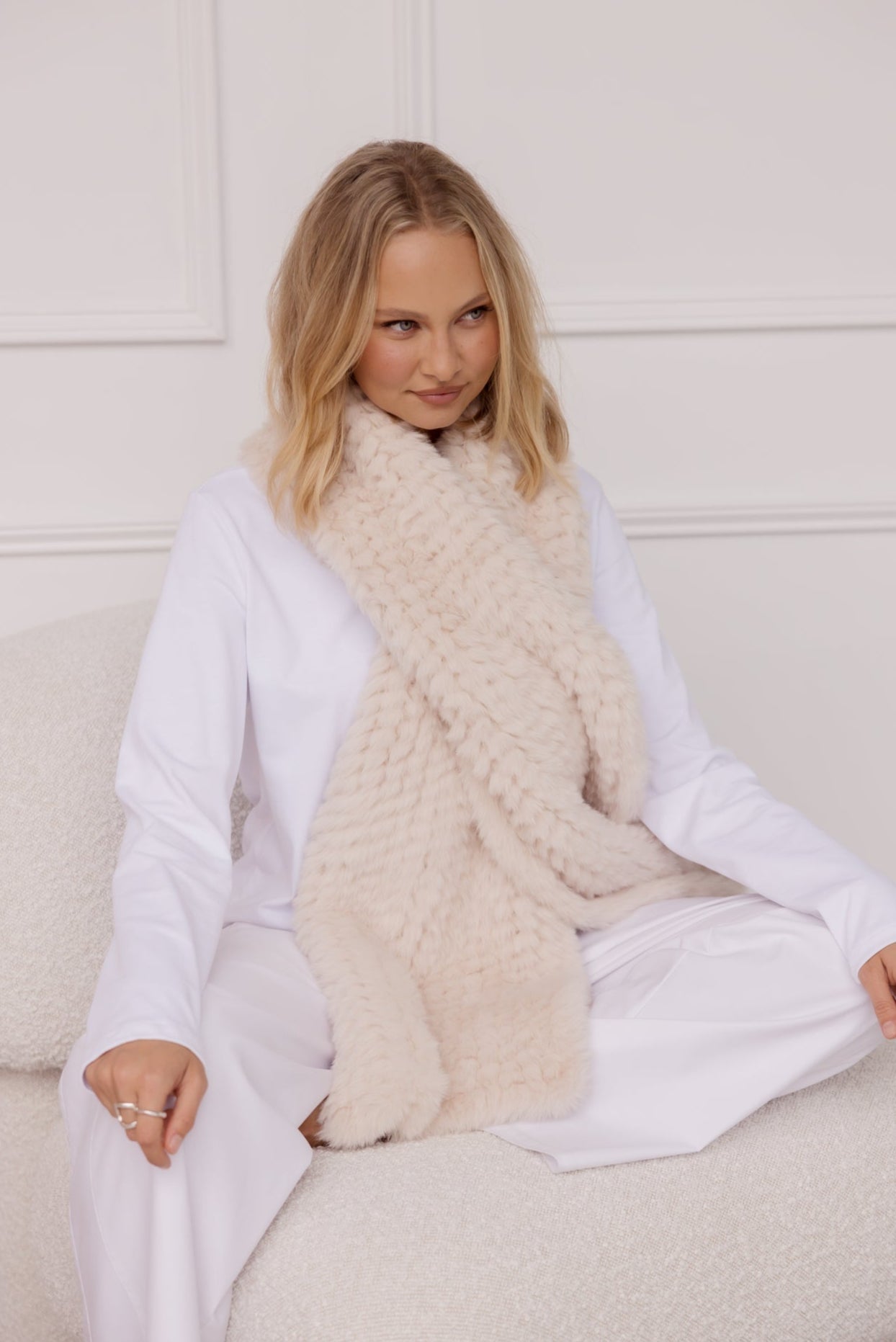 KALUA Faux Scarf Cream