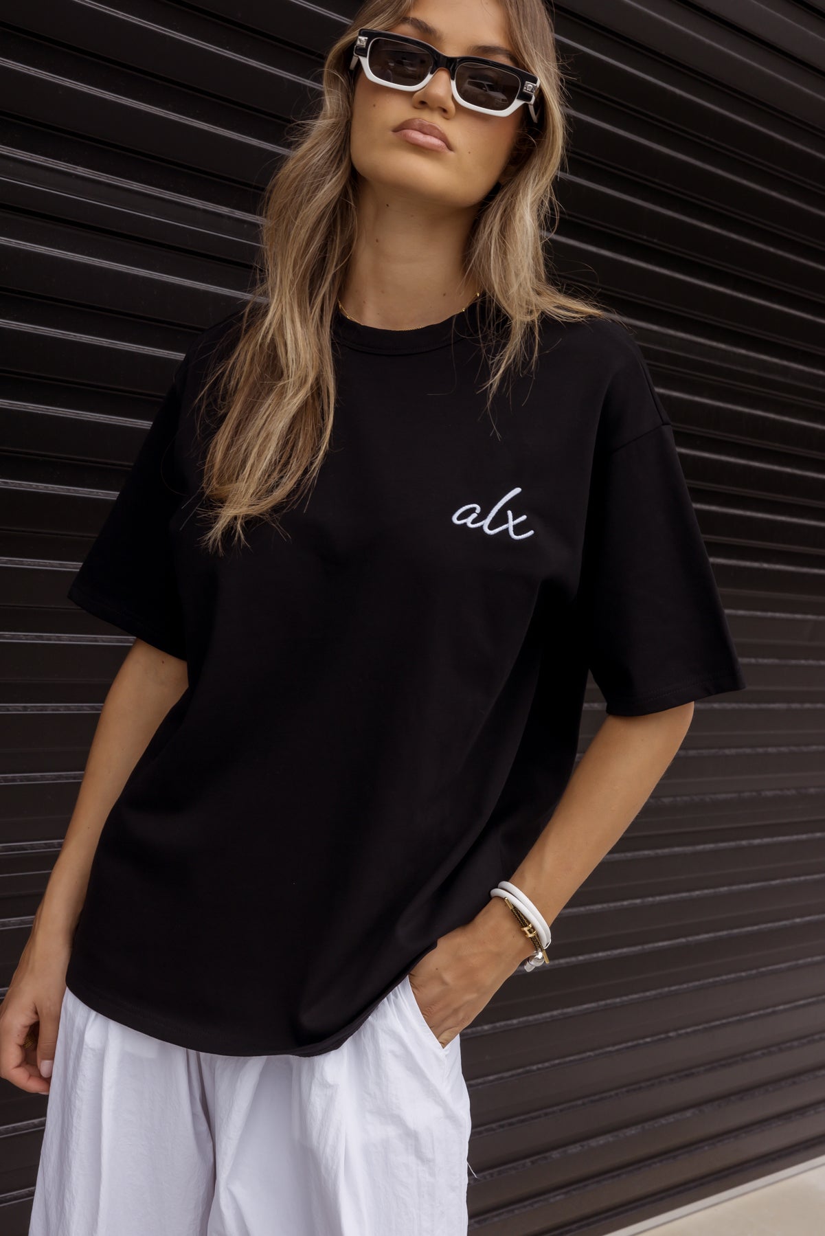 LOKA T-Shirt Black