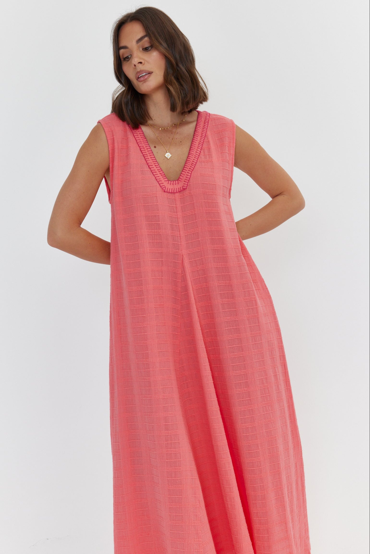 LYLA Dress Coral