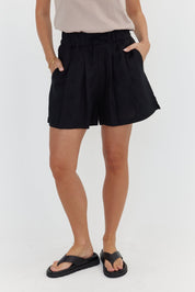 RAZ Shorts Black