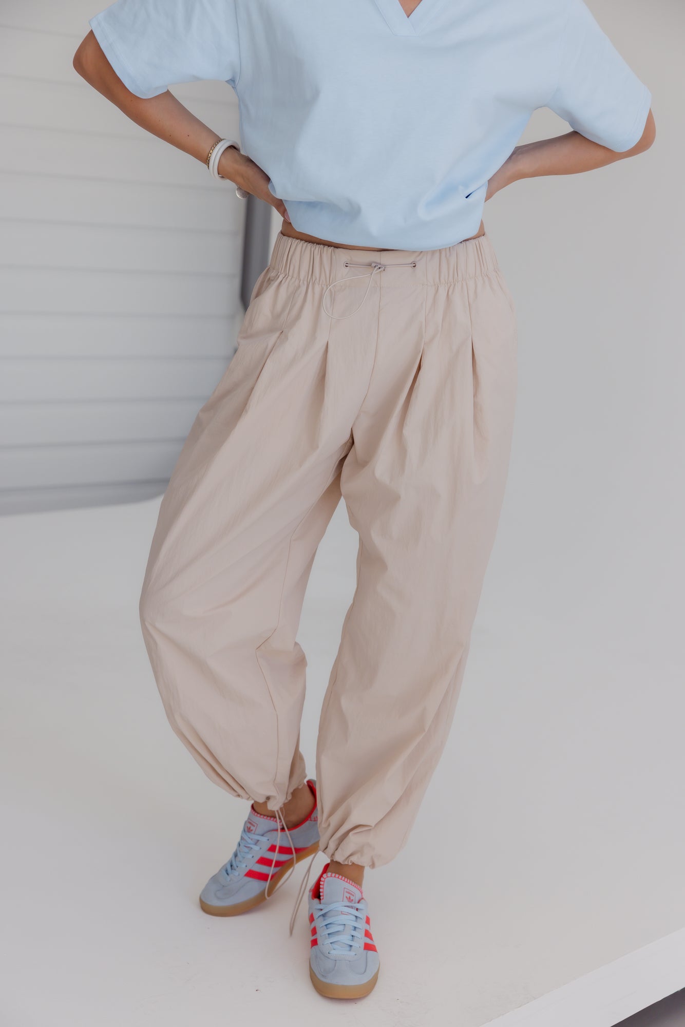 REM Pants Beige – A L E X A N D R A