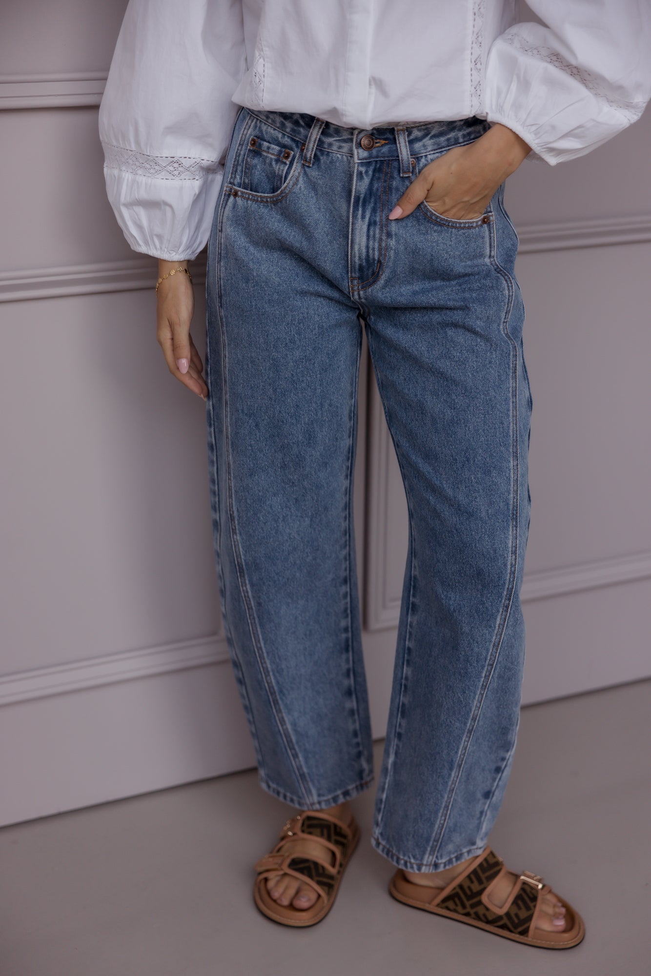 SALTY Jeans Mid Blue Wash Denim