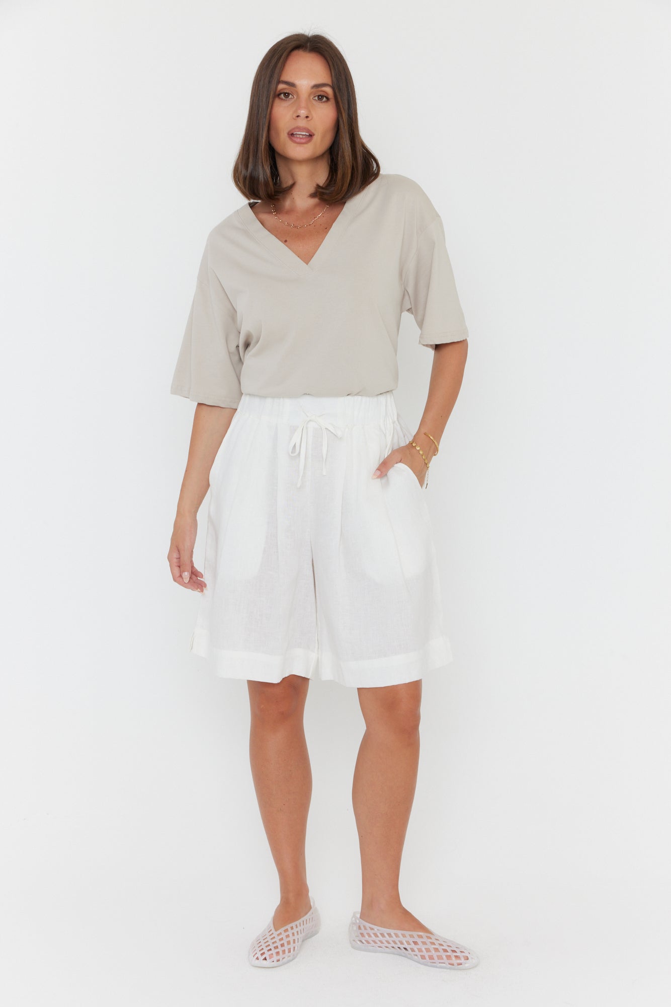JUNY Shorts White