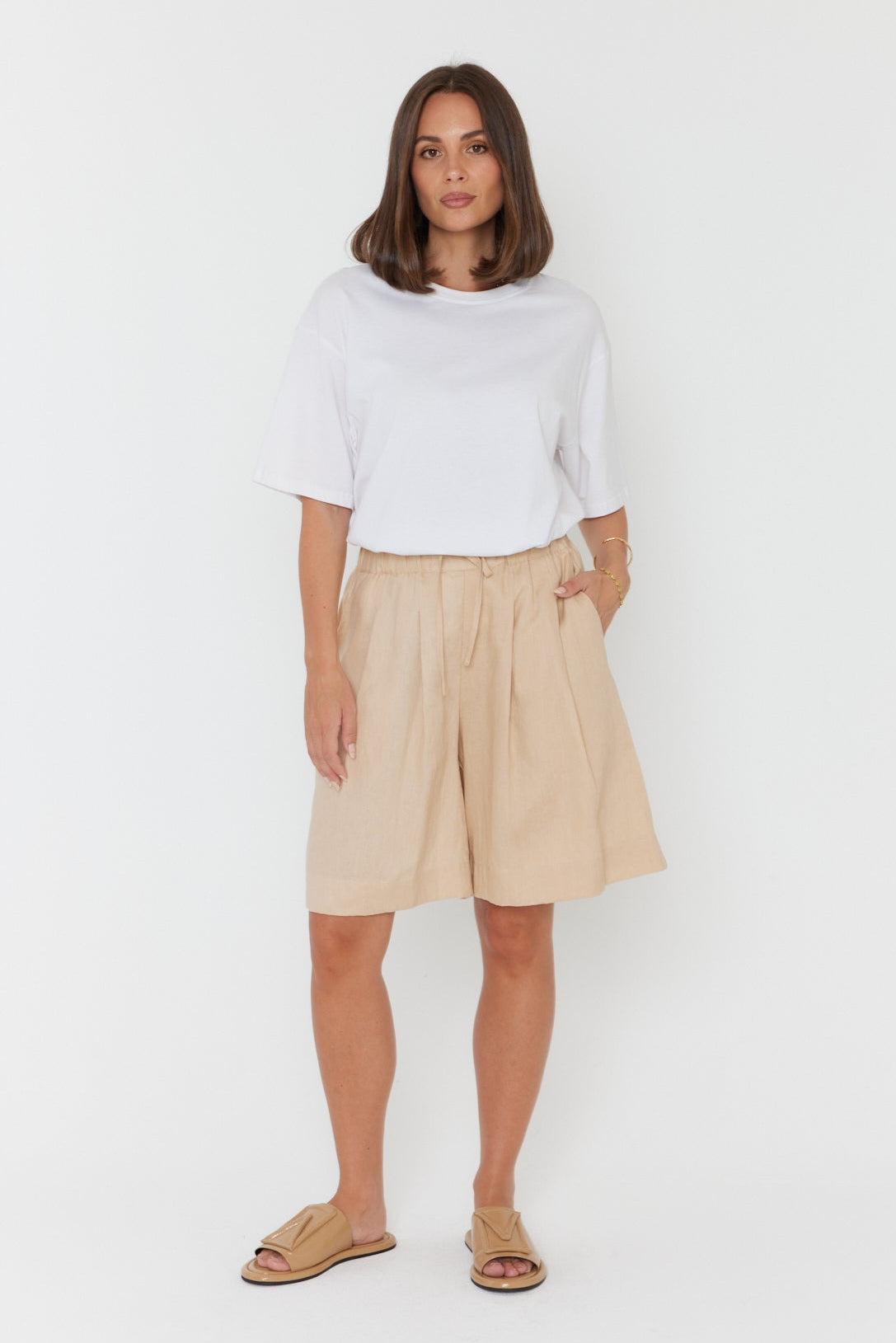 JUNY Shorts Beige