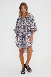 LYCIUM Dress Abstract Animal