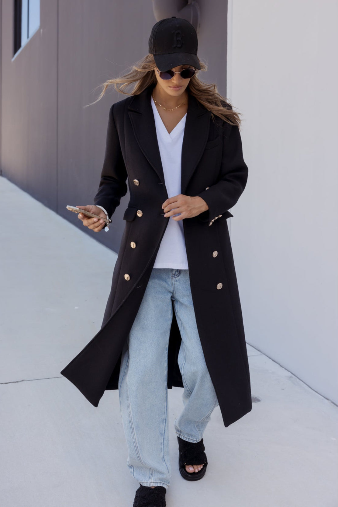 RUSSIAN Coat Black