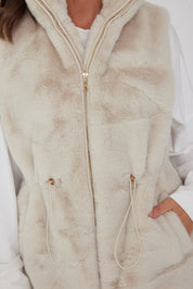 DUKE Faux Vest Sand