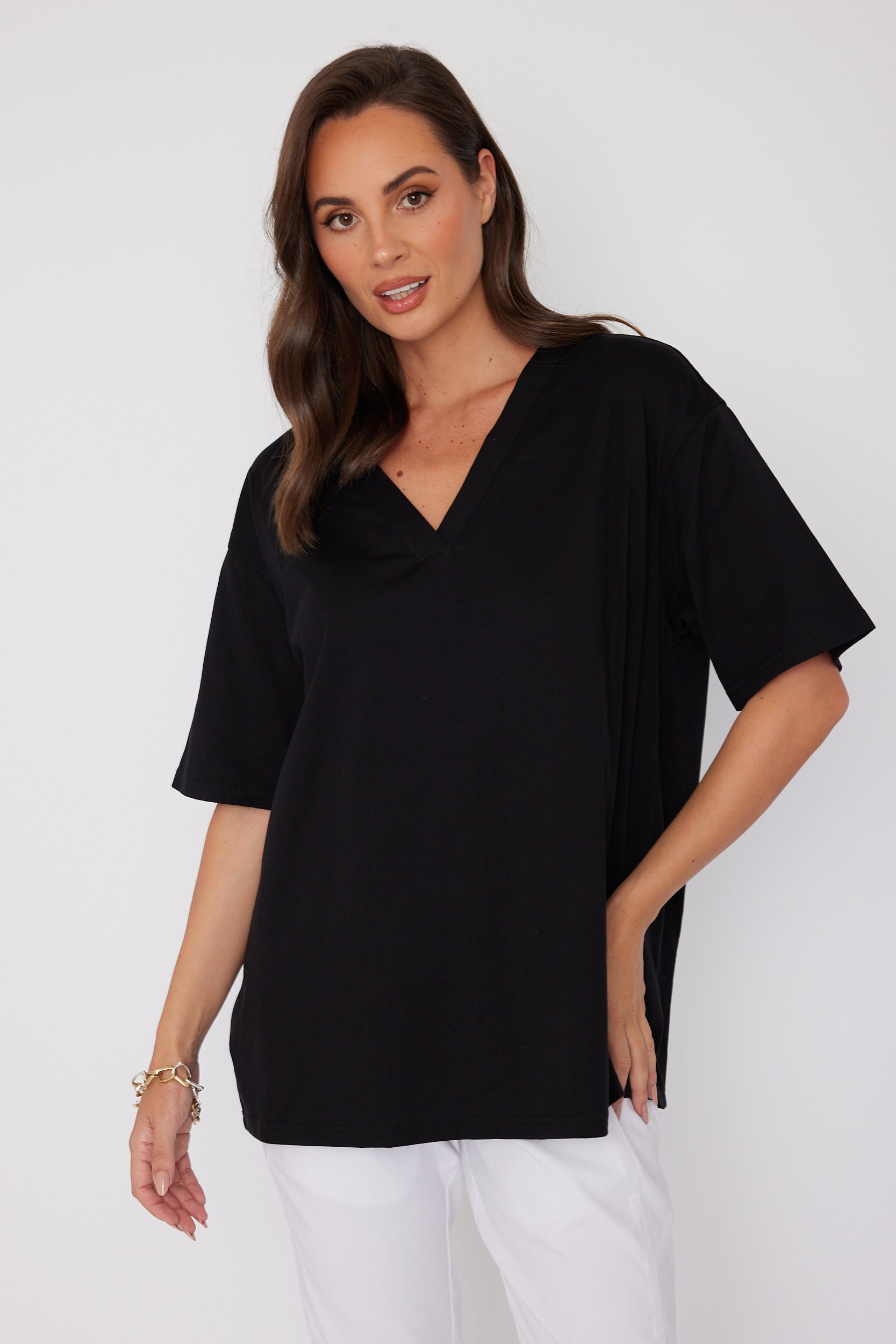 NIX V-Neck T-Shirt Black