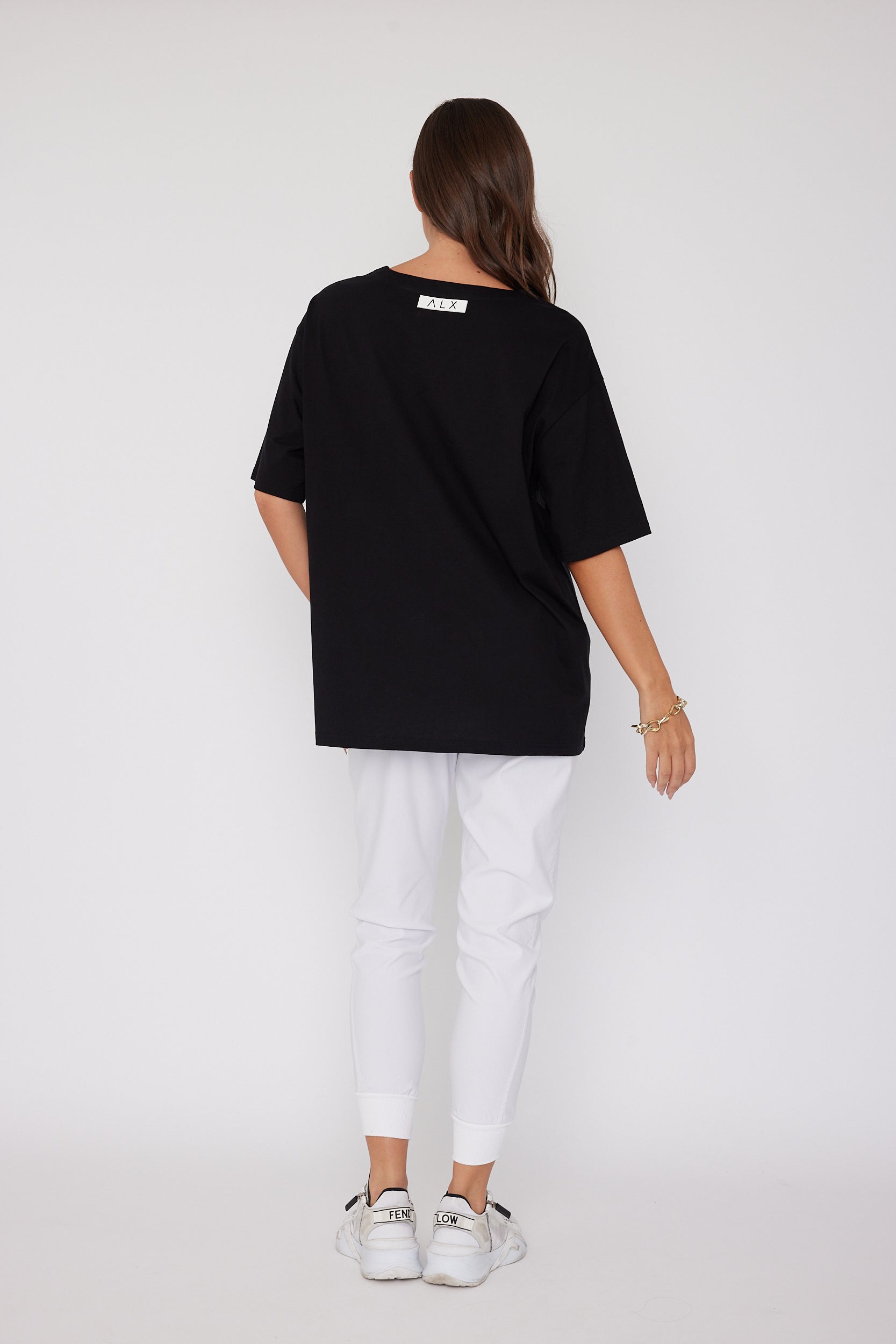 NIX V-Neck T-Shirt Black