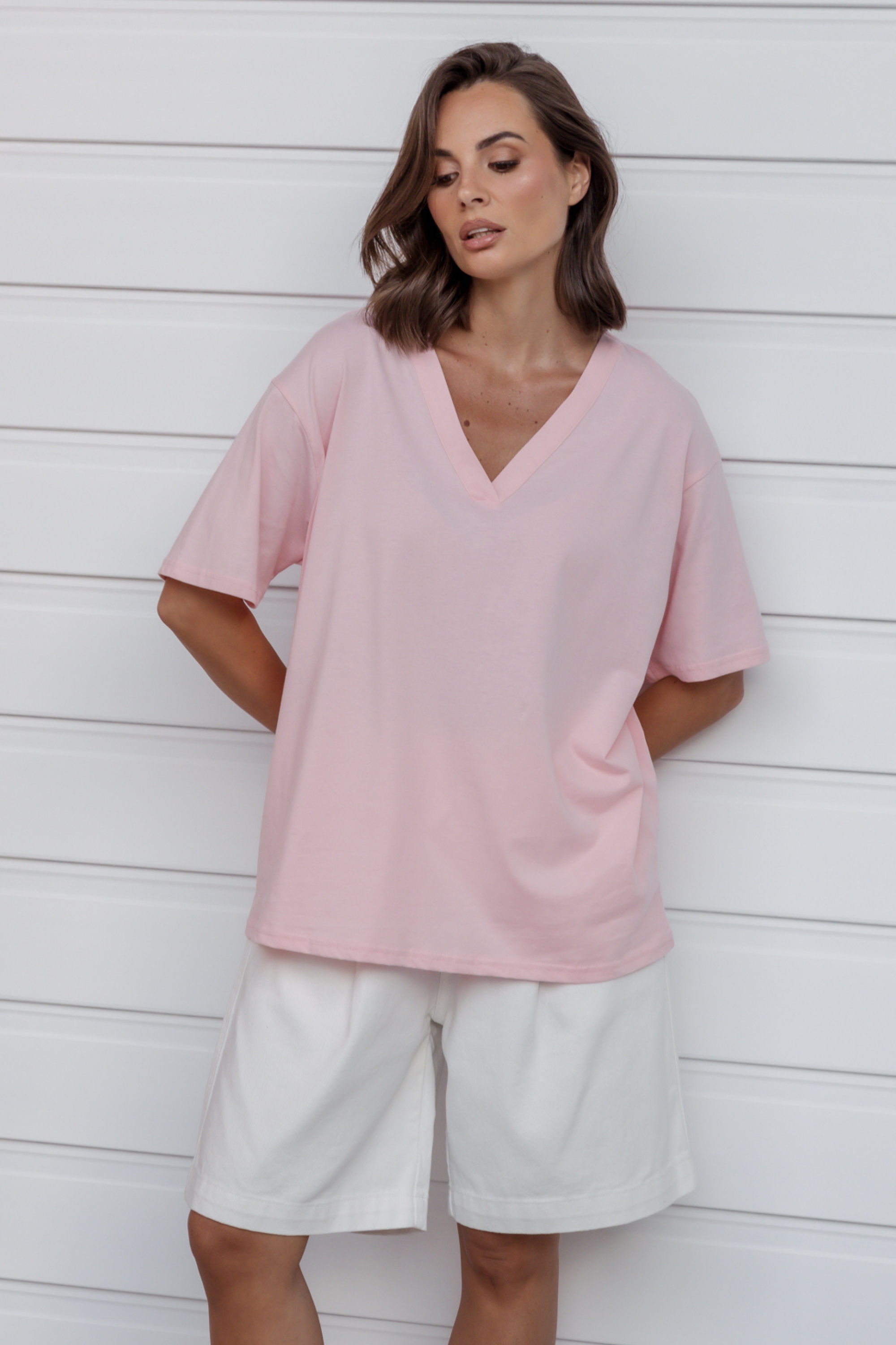 NIX V-Neck T-Shirt Pink