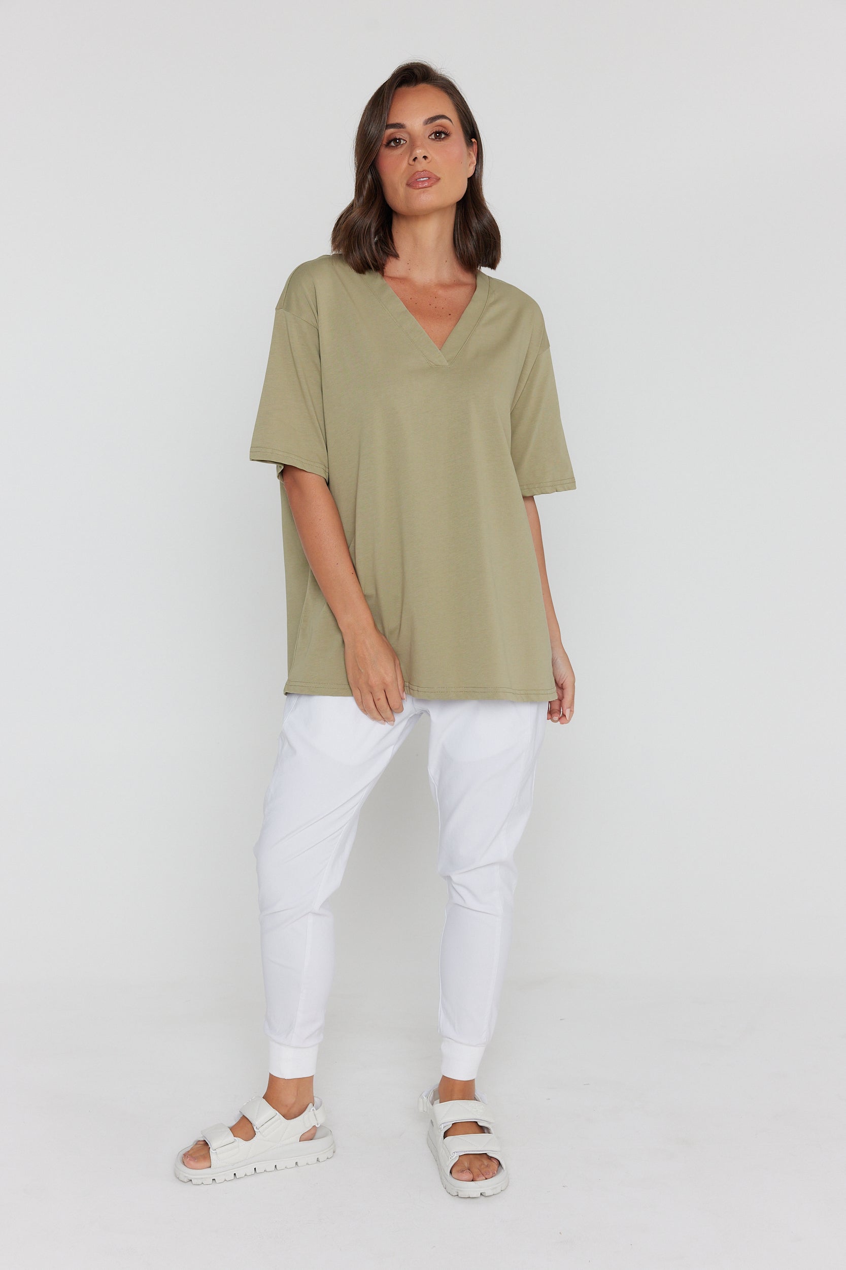 NIX V-Neck T-Shirt Green Taupe