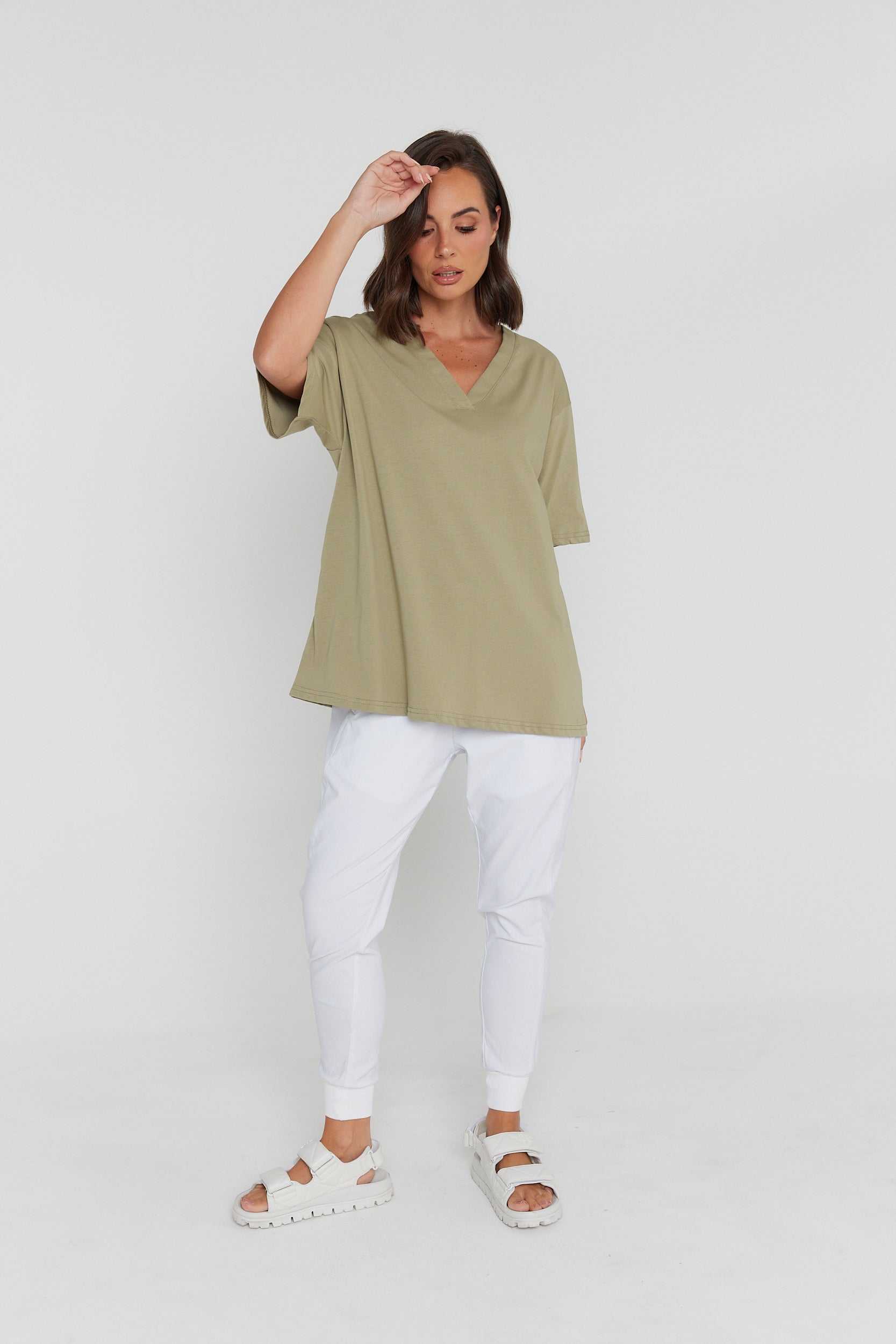 NIX V-Neck T-Shirt Green Taupe