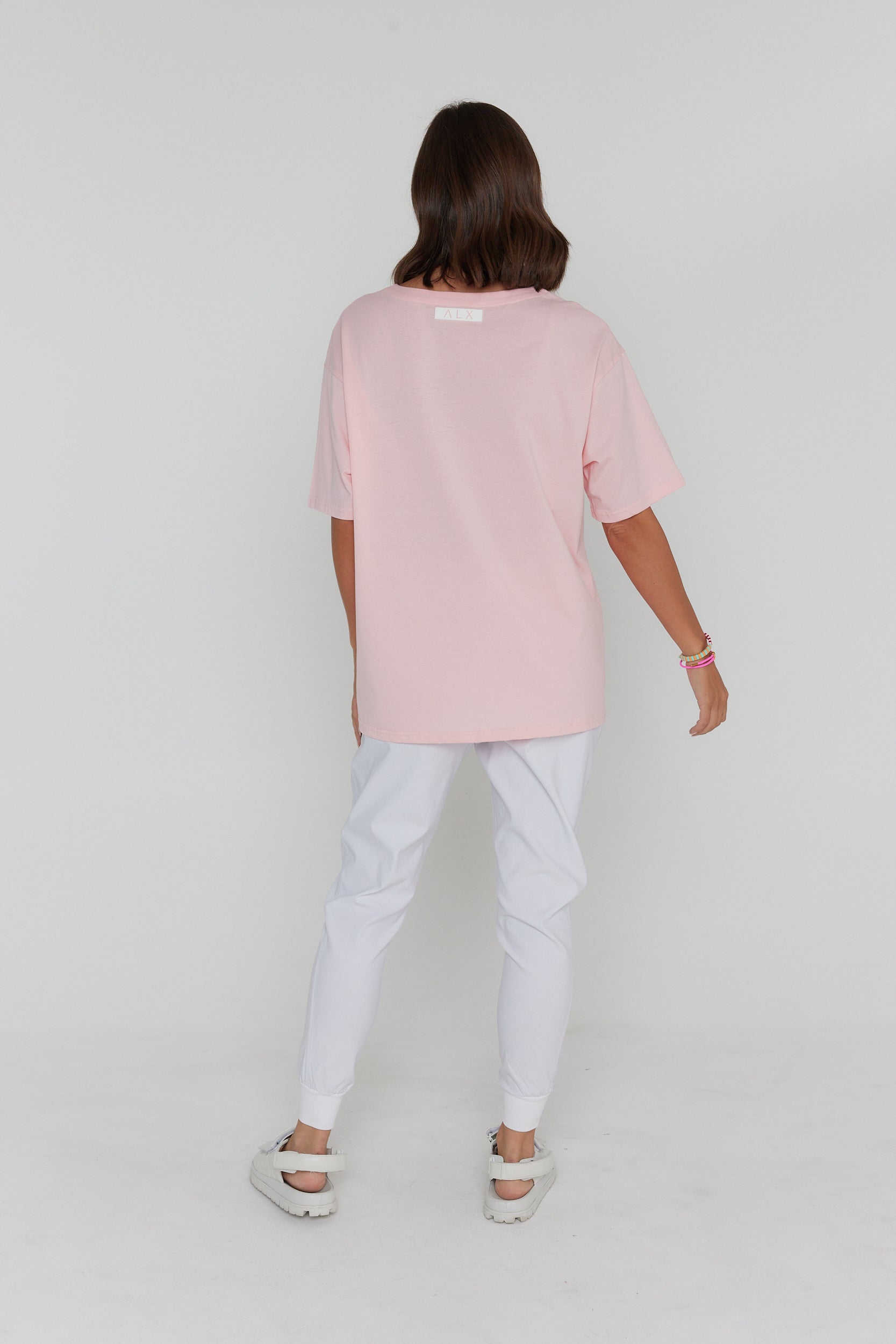 NIX V-Neck T-Shirt Pink