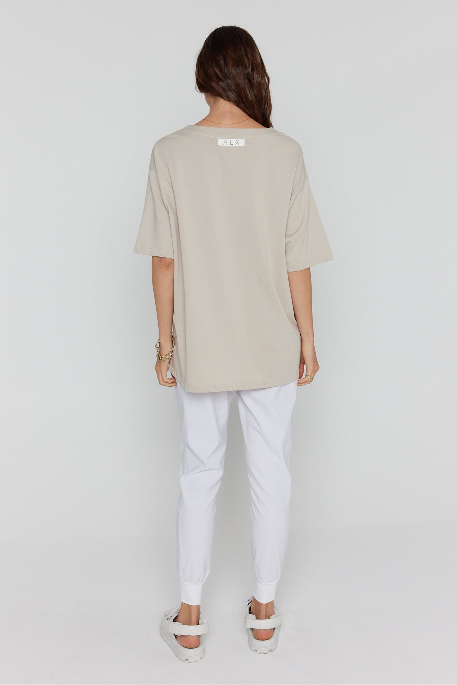 NIX V-Neck T-Shirt Stone