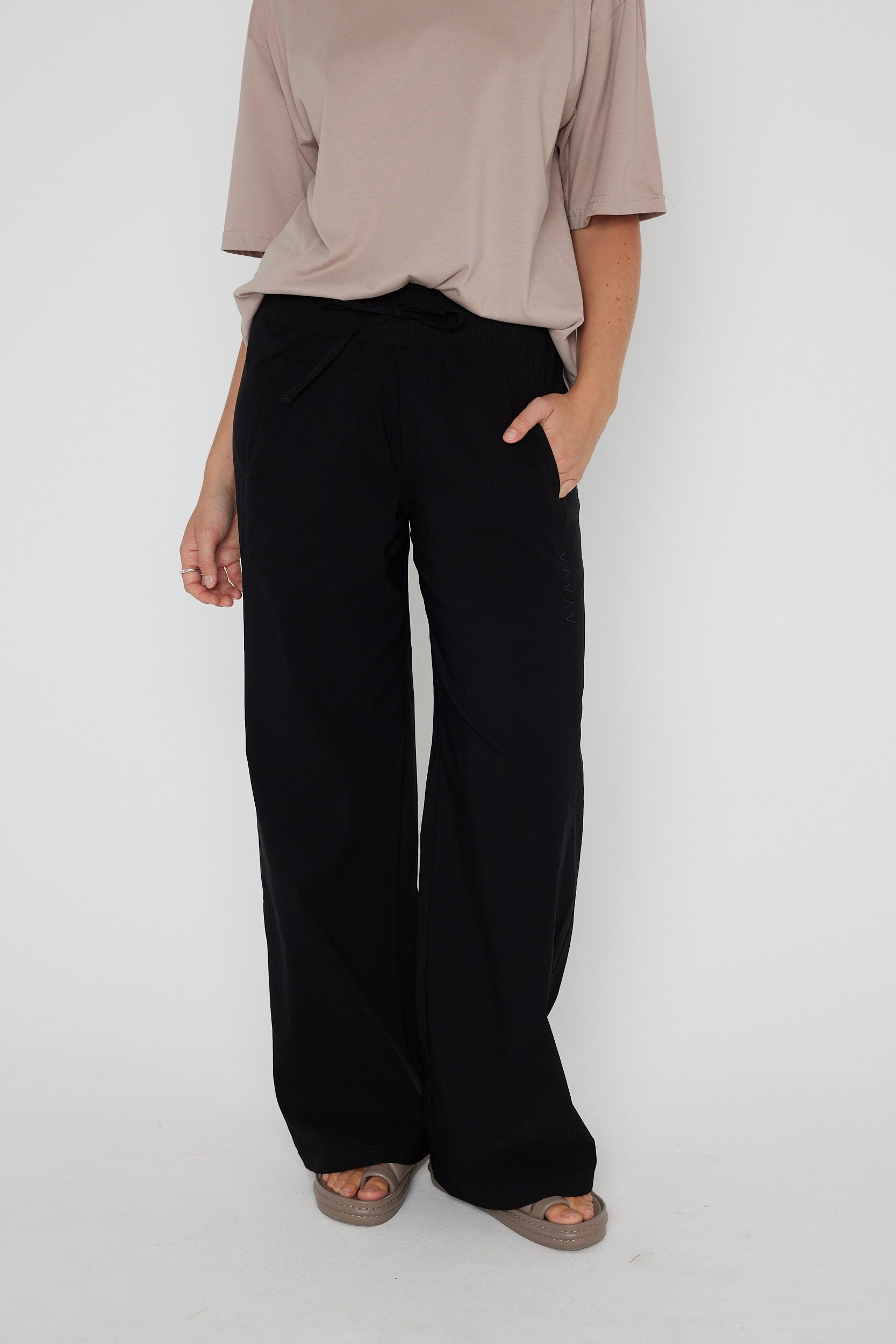 ARDEN Pants Black