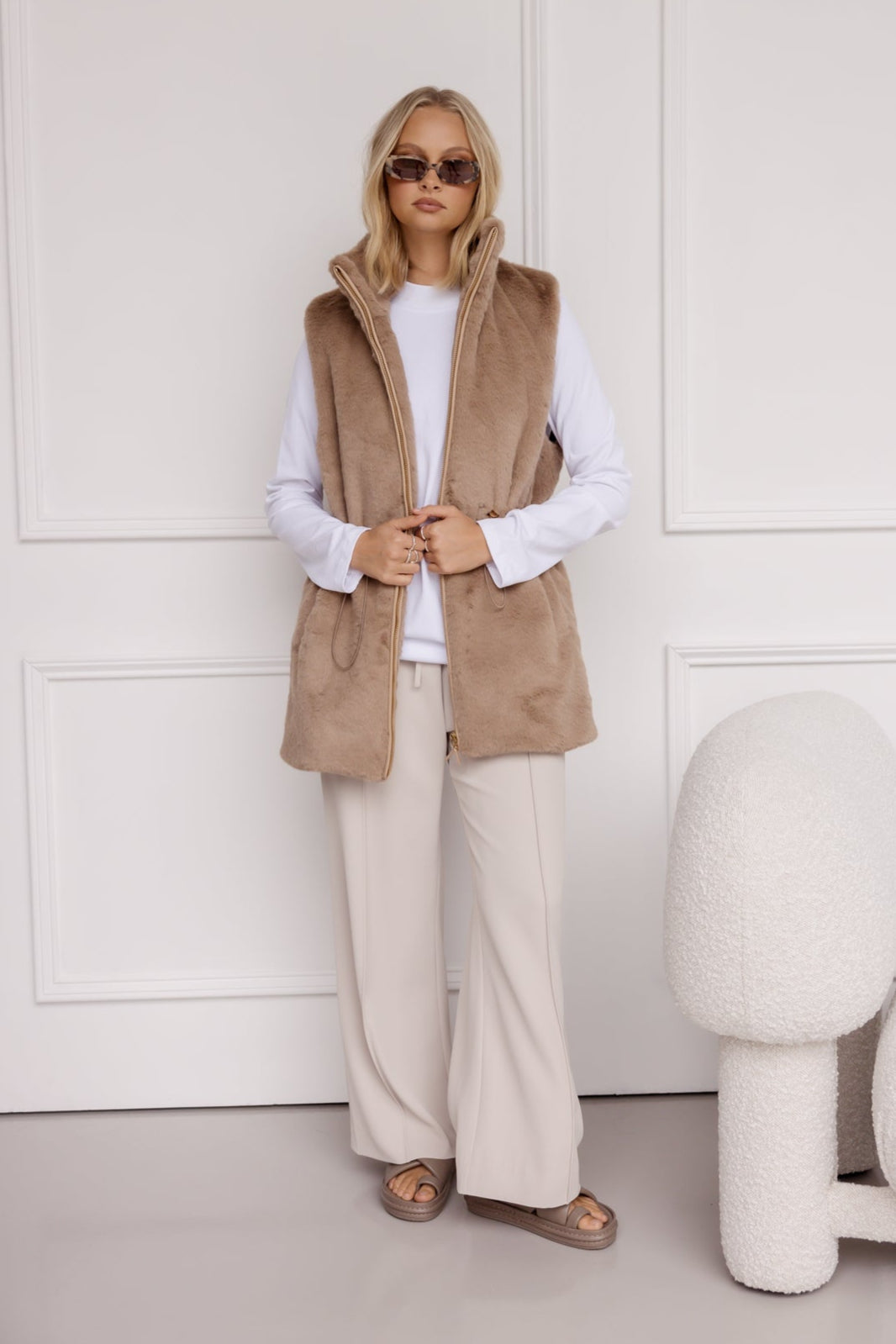 DUKE Faux Vest Hazelnut