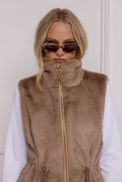 DUKE Faux Vest Hazelnut