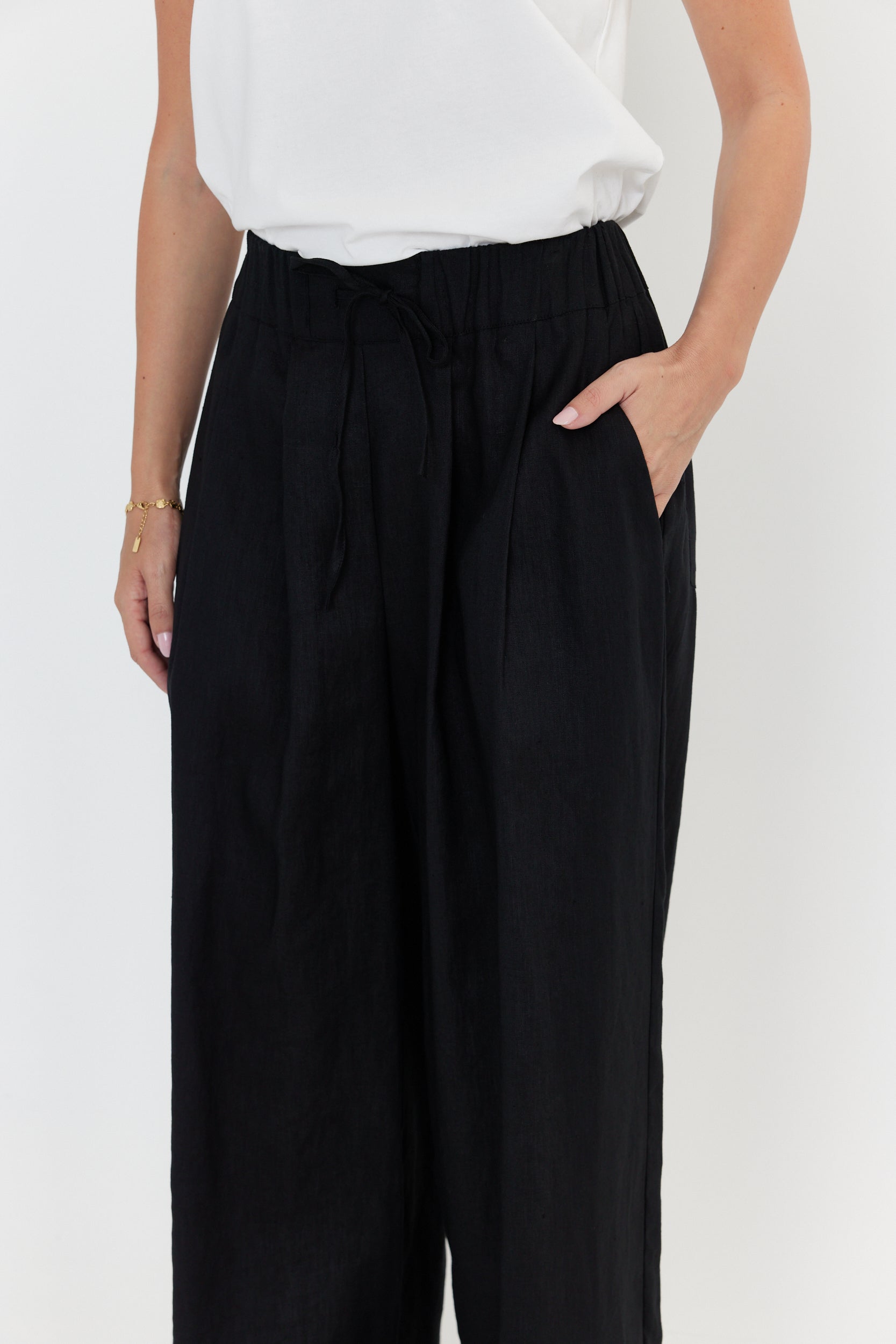 TERI Pants Black