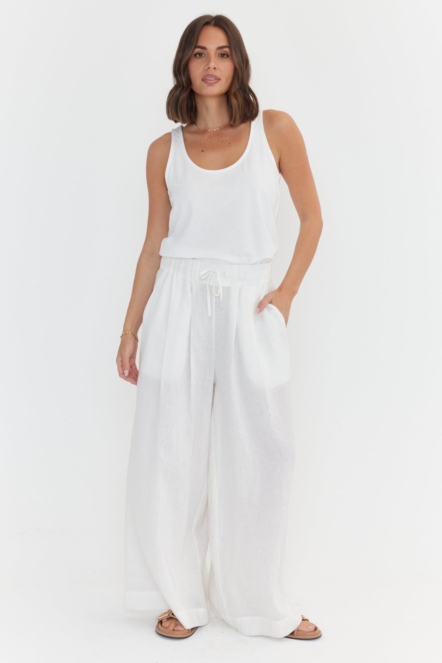 TERI Pants White