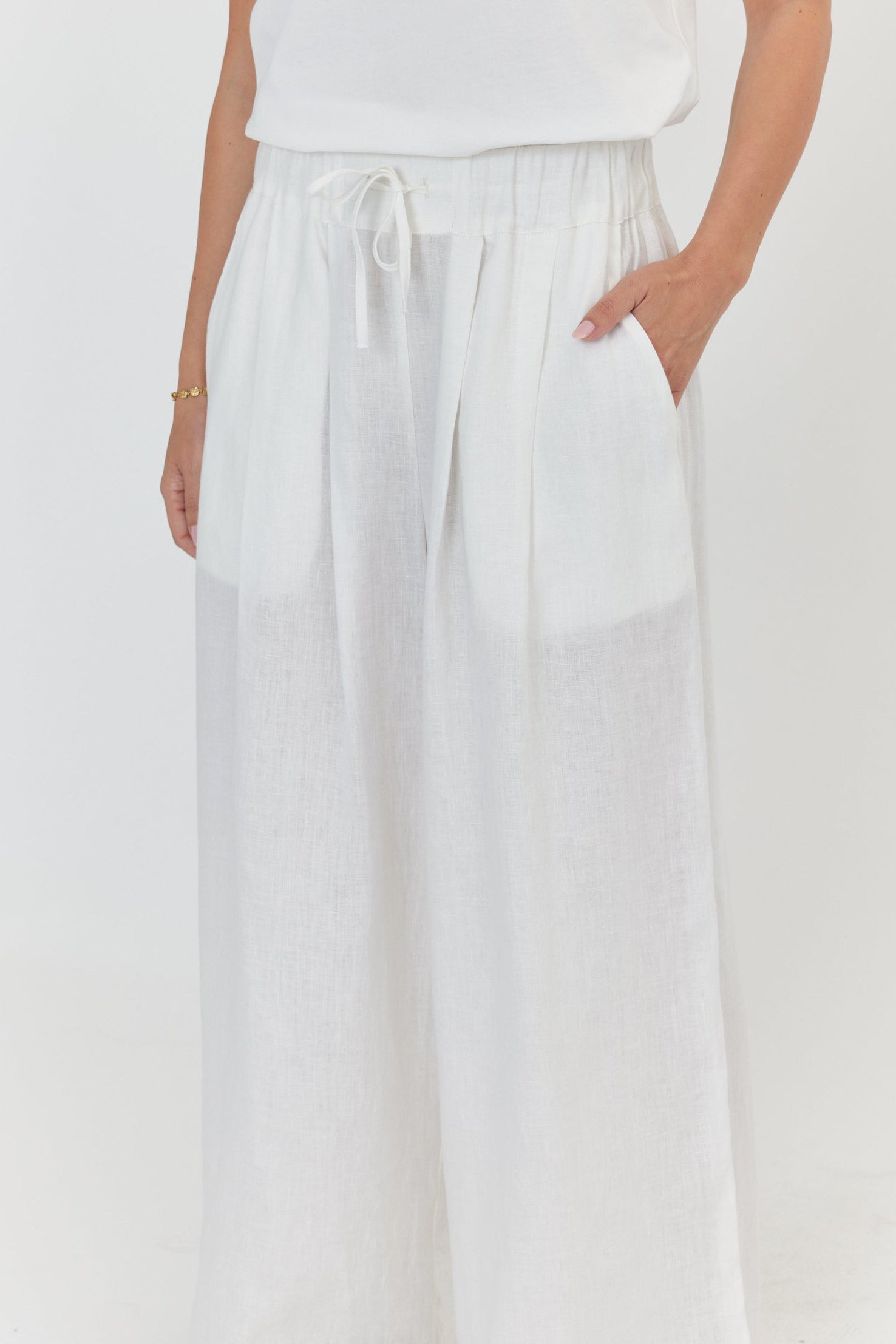 TERI Pants White