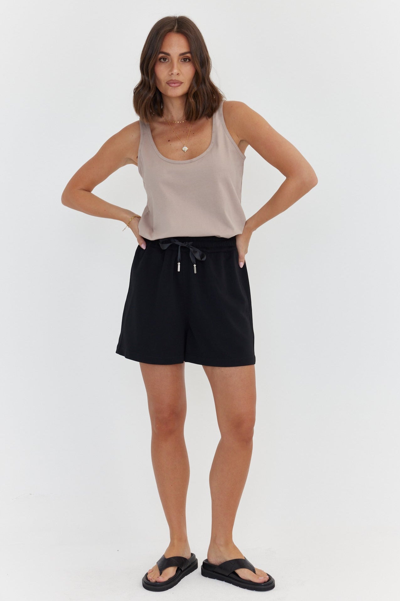 MASTI Shorts Black