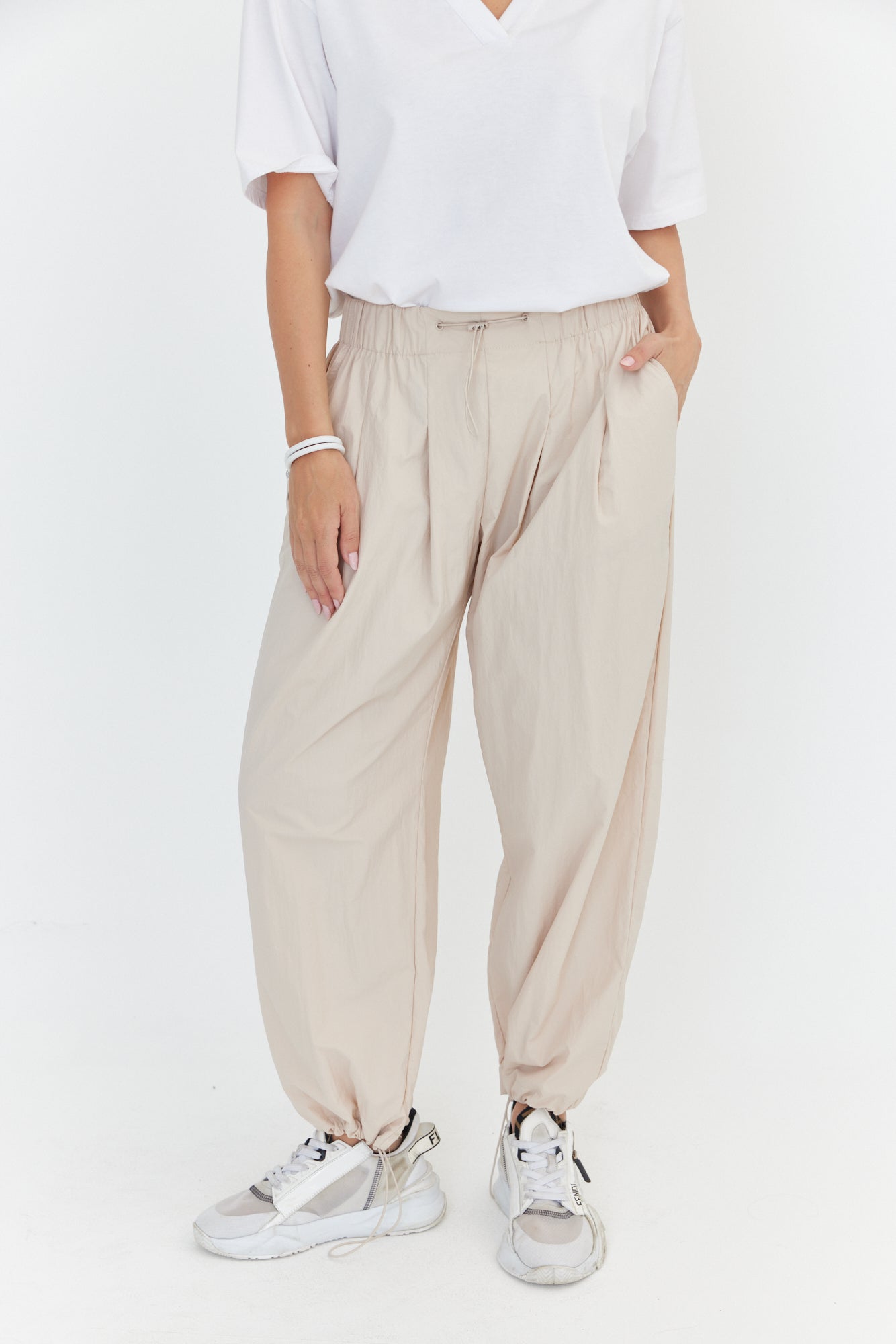 REM Pants Beige