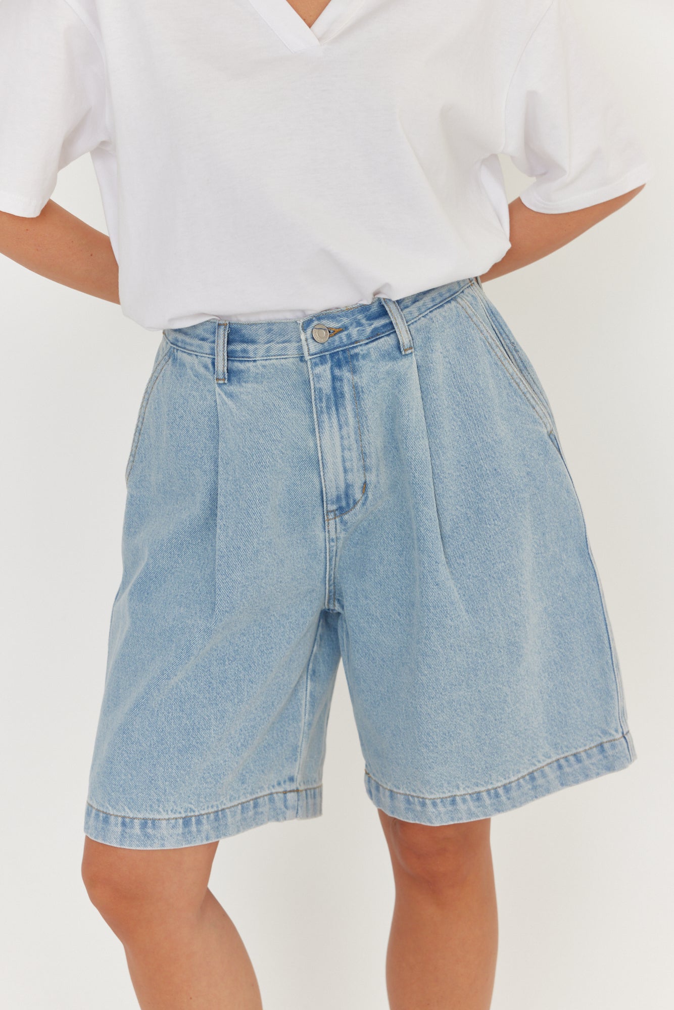 HARVEY Shorts Light Blue Wash Denim