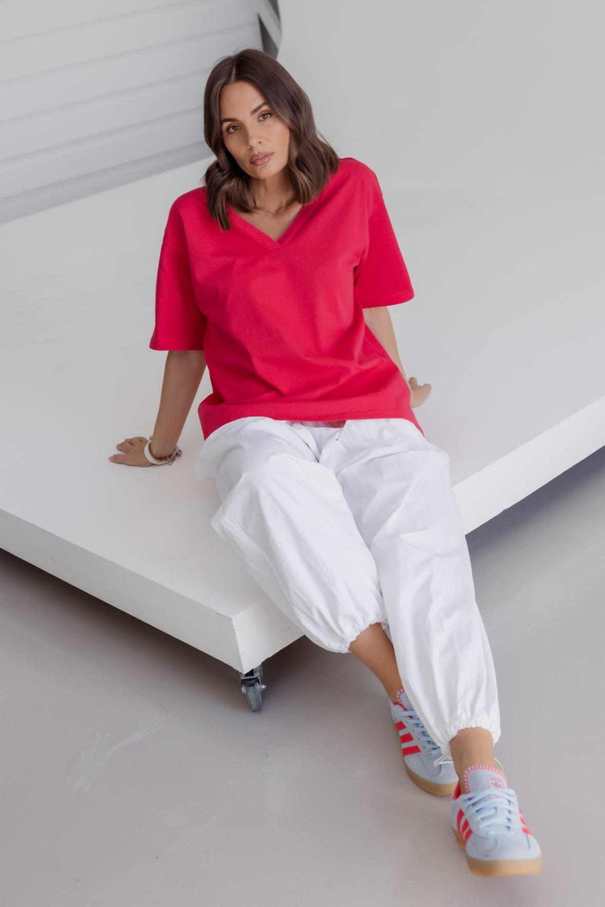 NIX V-Neck T-Shirt Strawberry Red