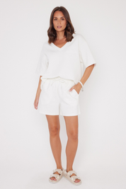 NODE Shorts White