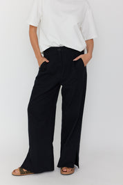 THEO Pants Black