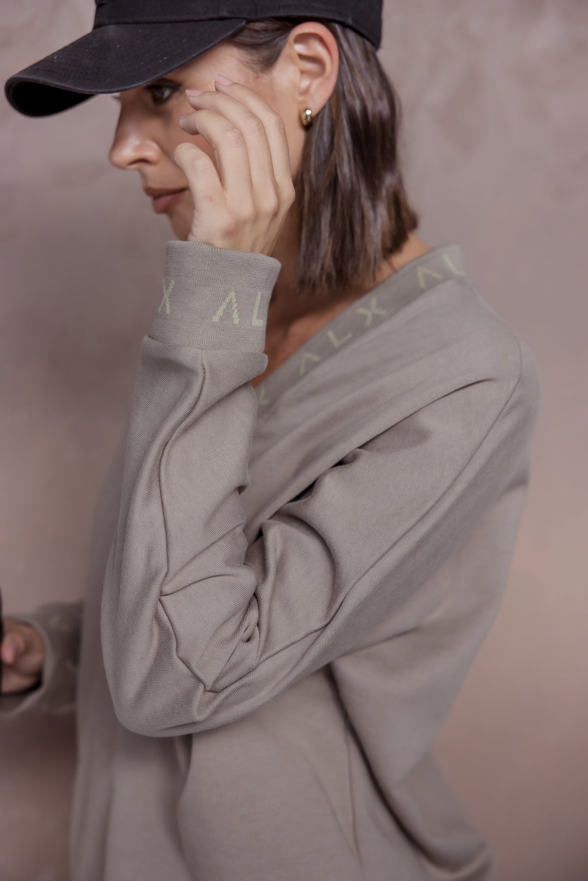 SPENCIE Jumper Taupe