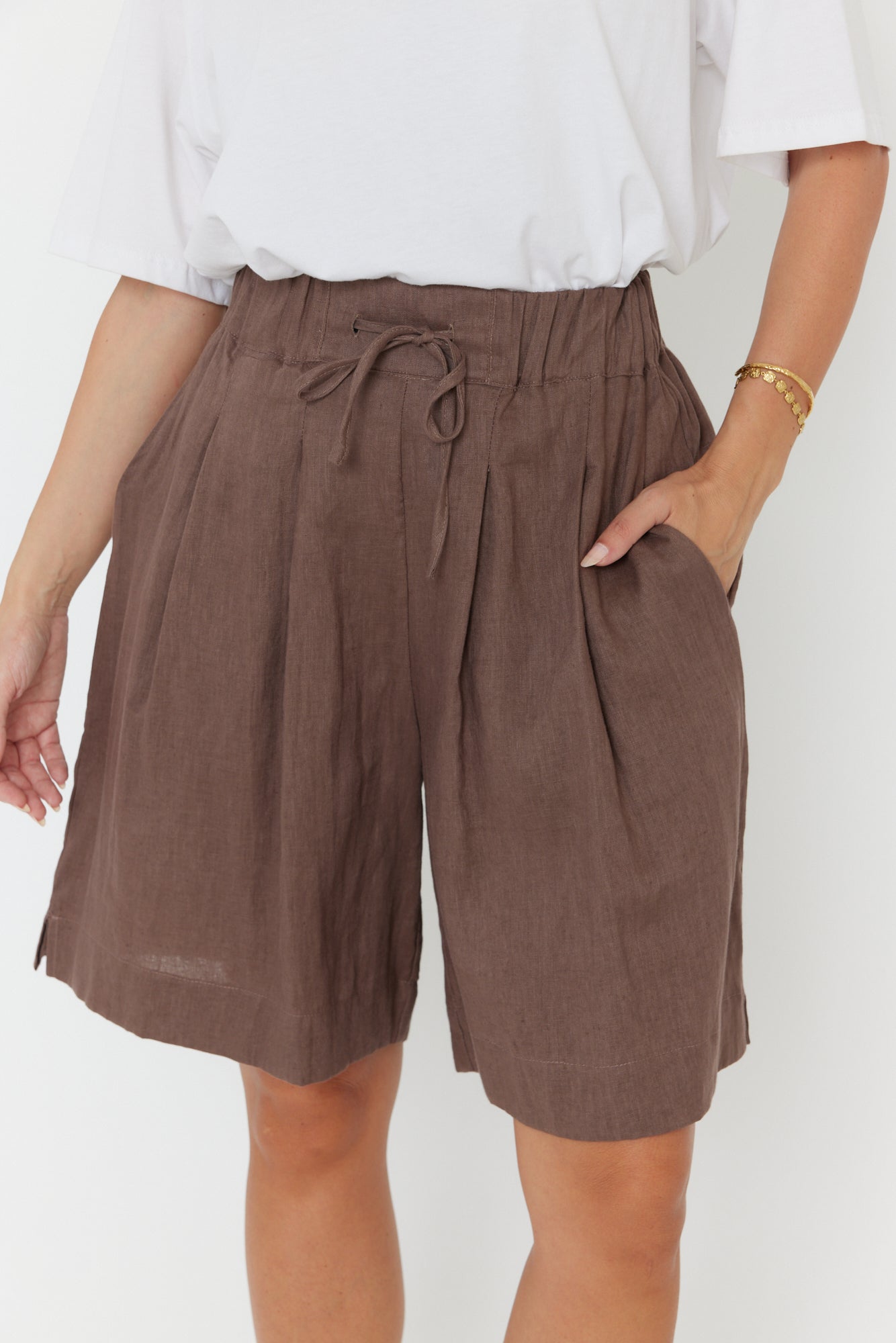 JUNY Shorts Chocolate