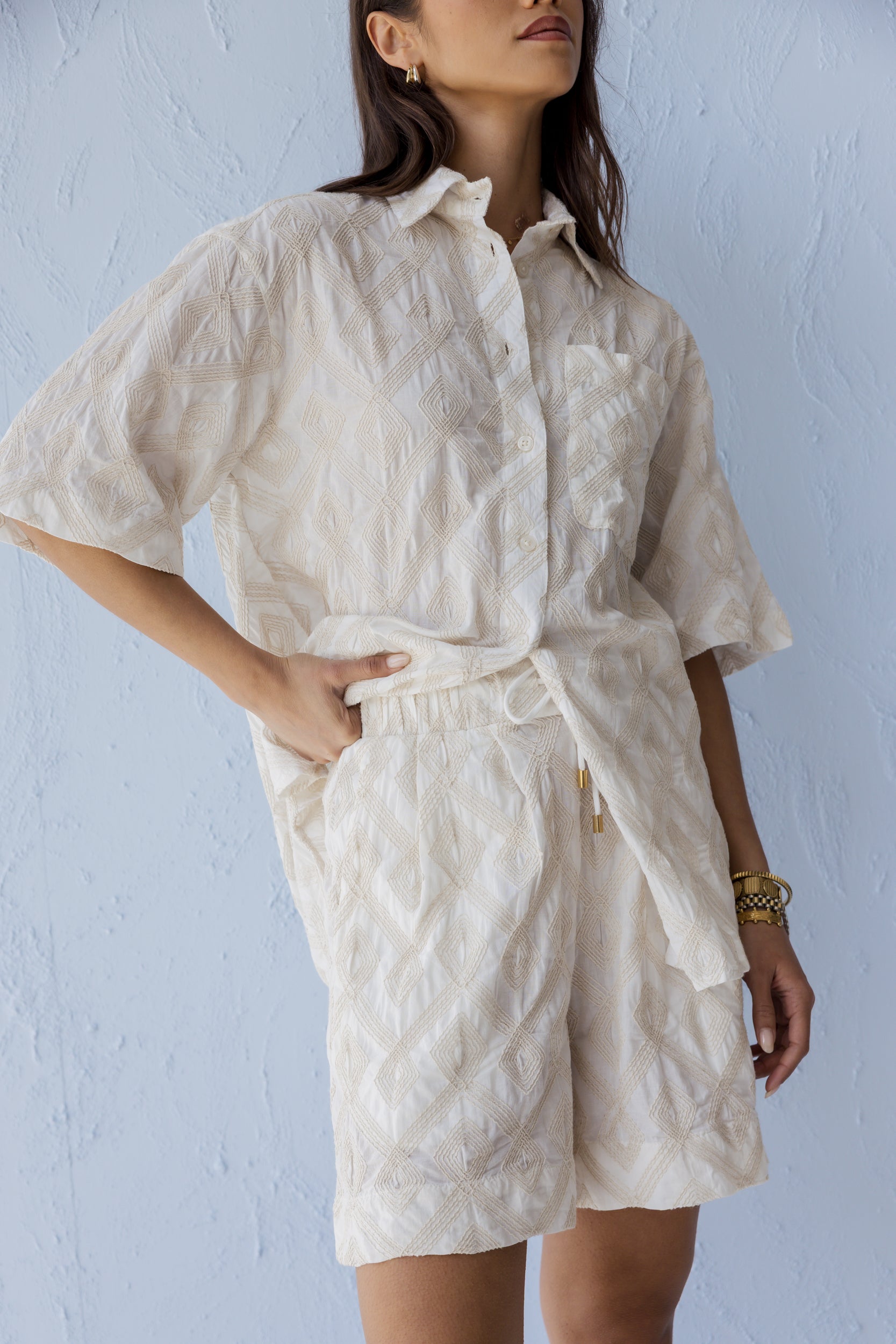 ROUX Shorts White