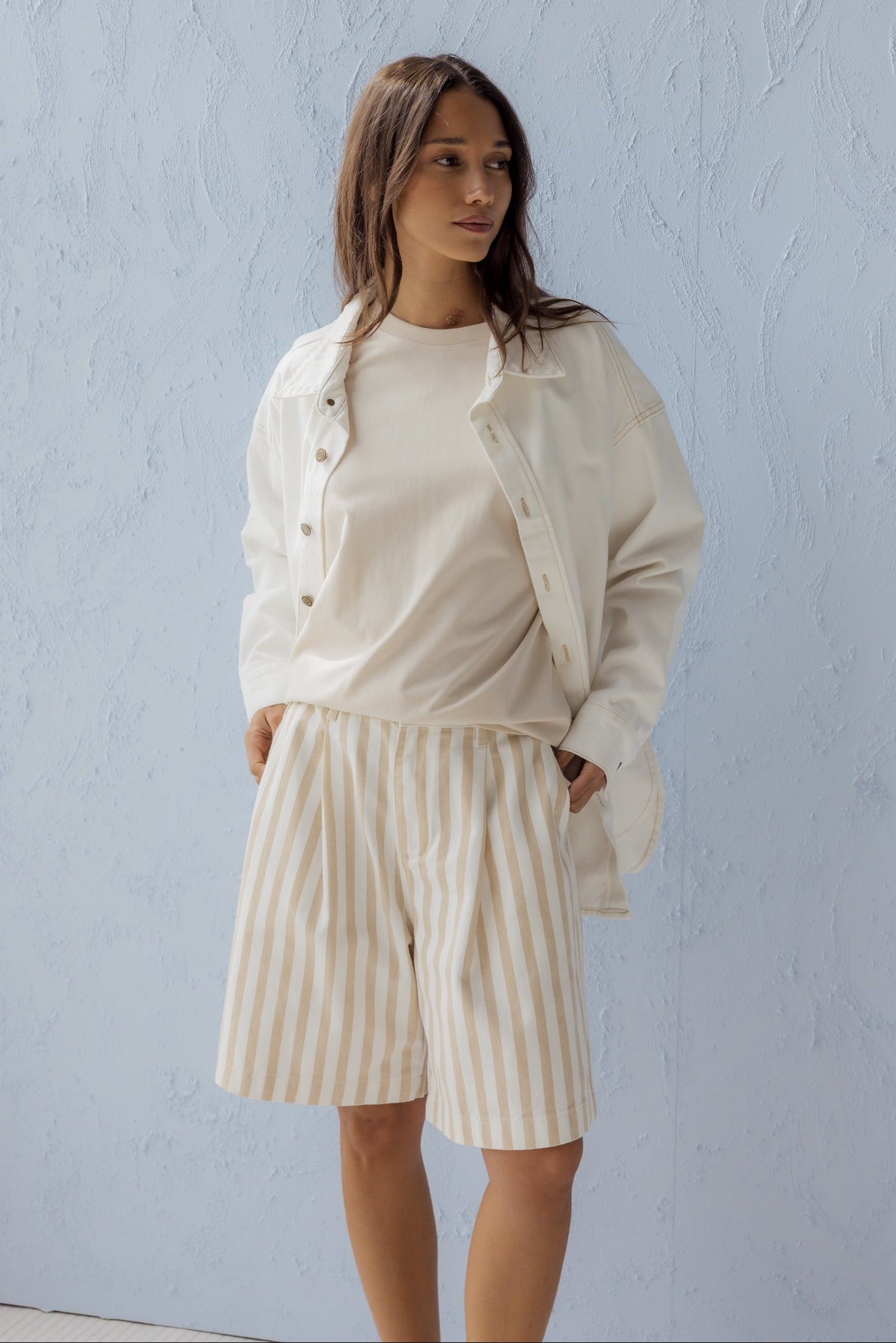 HARVEY Shorts Beige Stripe