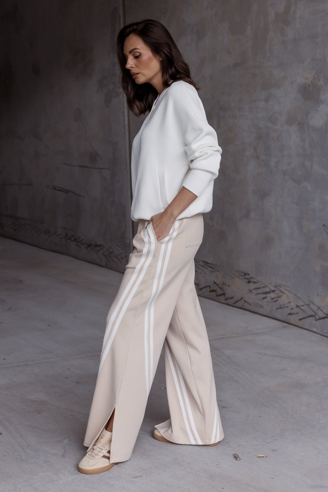 JITSUM Pants in Beige, relaxed wide leg pants by Alexandra Australia