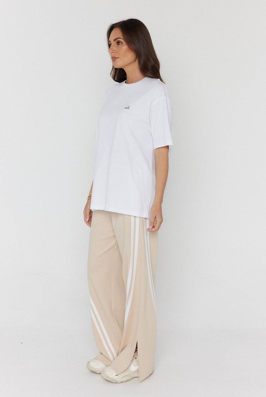 AVRA T-Shirt White