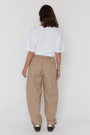 VALE Pants Beige