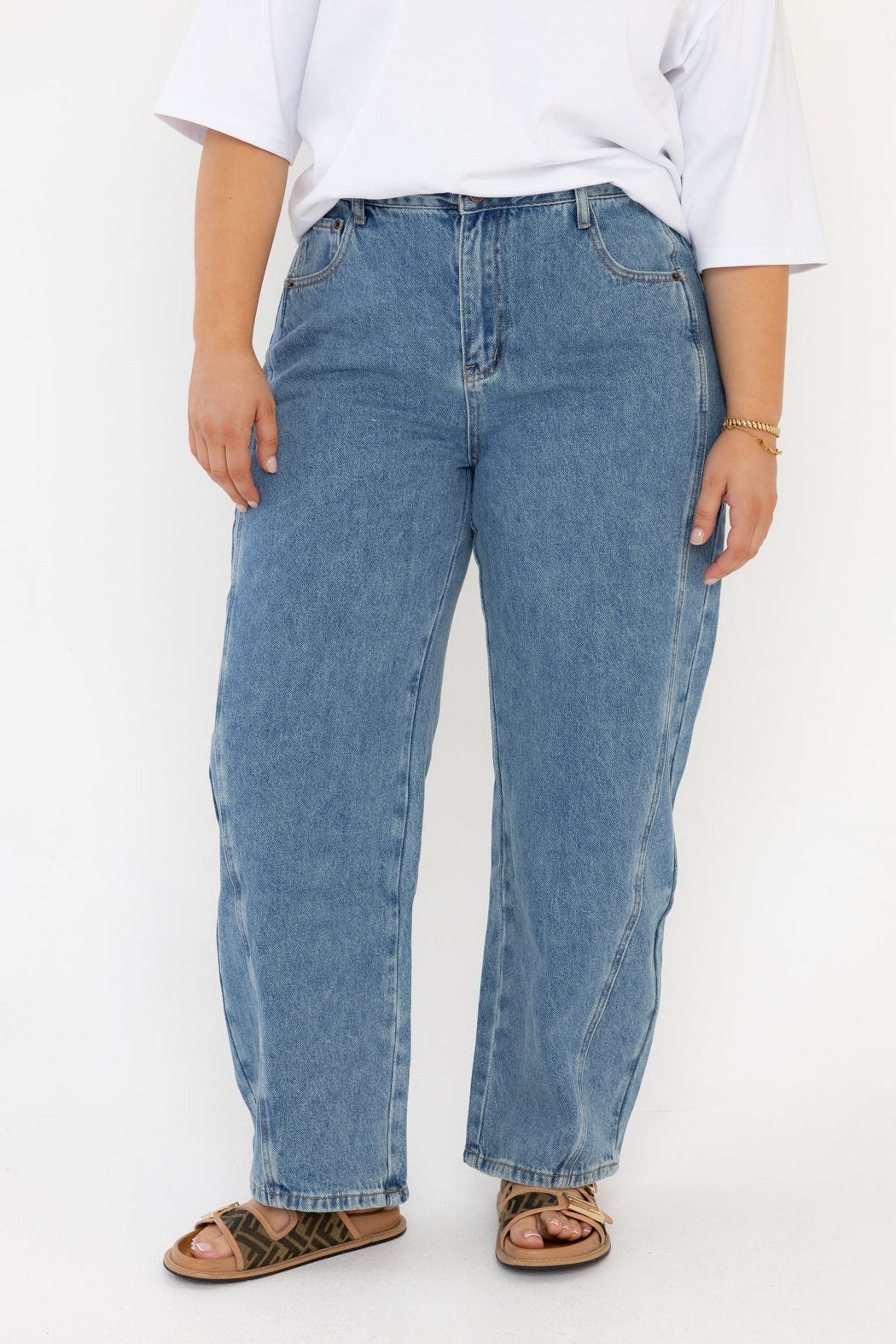 SALTY Jeans Mid Blue Wash Denim