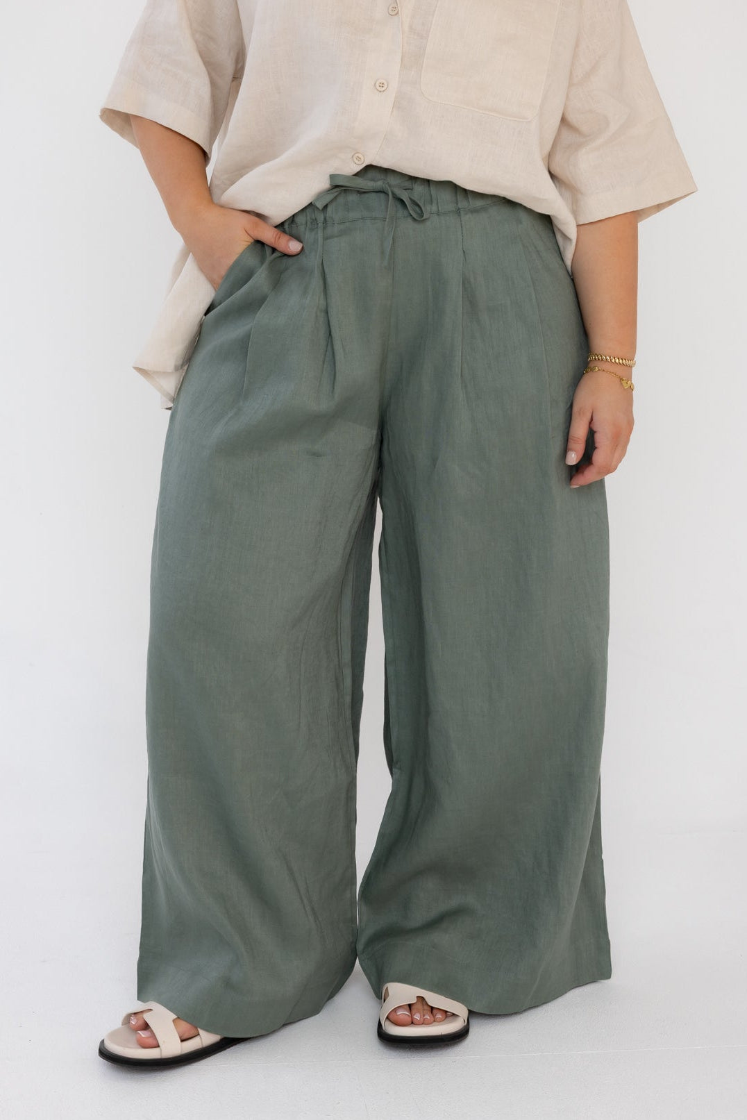 TERI Pants Dusty Green