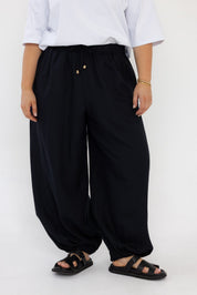 PRADAS Pants Black