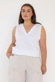 SIMBA V-Neck White