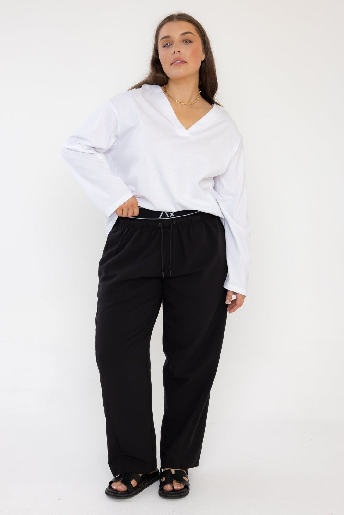 NIX V Long Sleeve Top White
