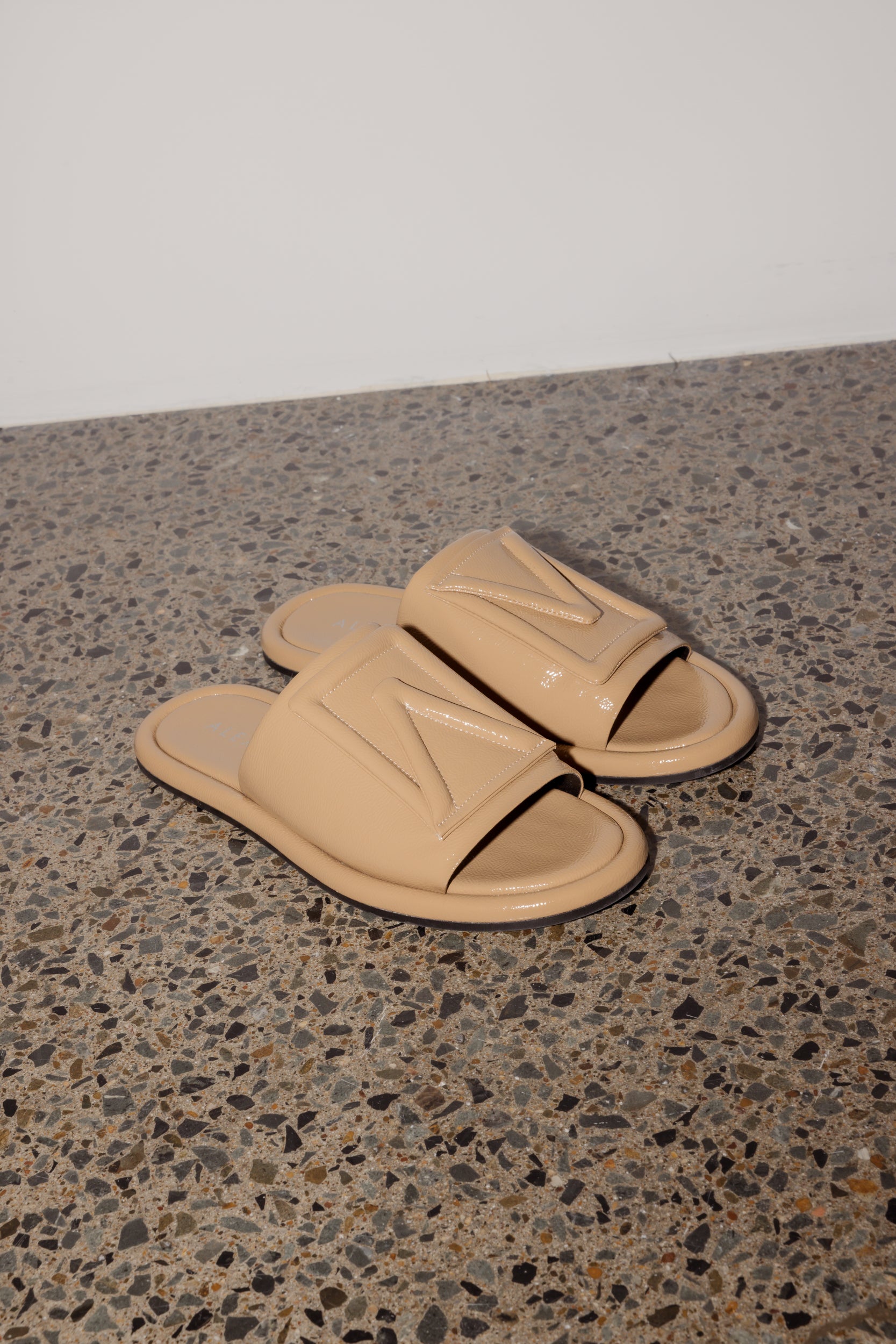 A-Slide Beige