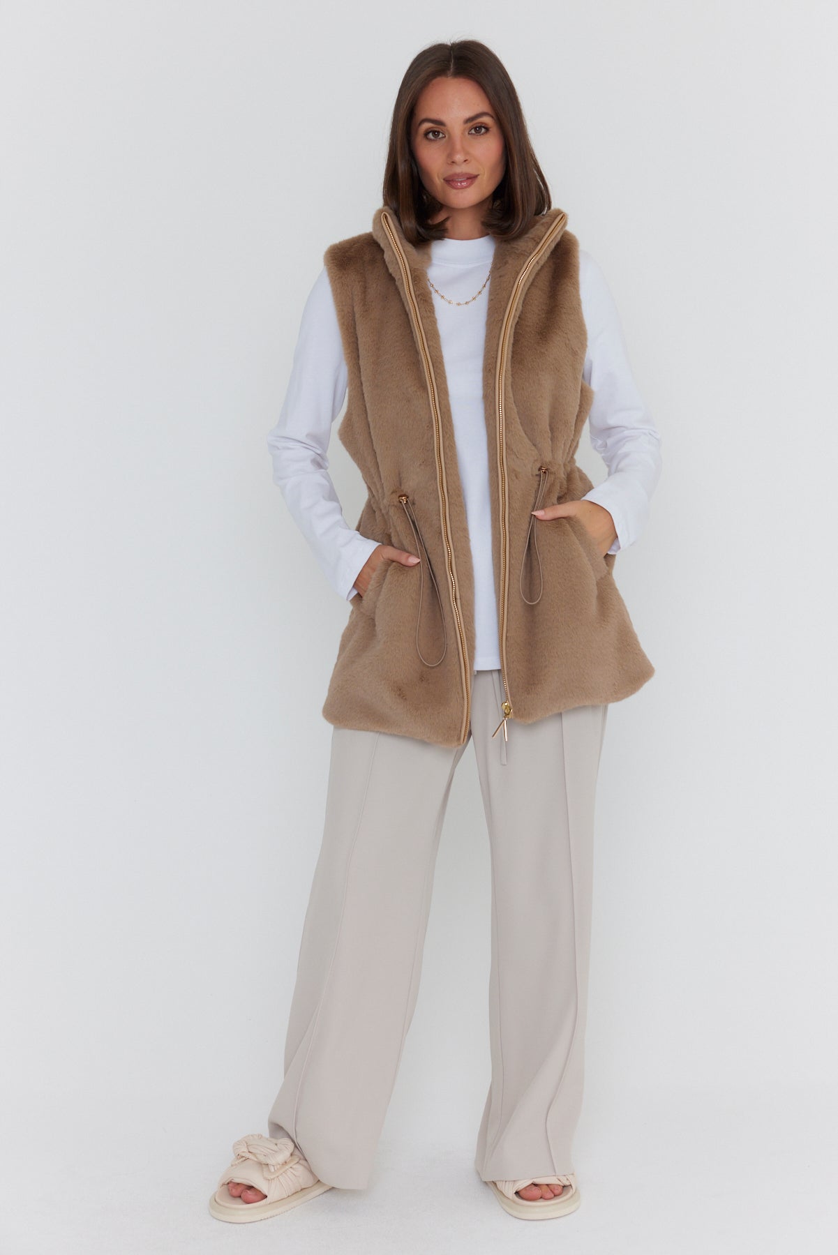 DUKE Faux Vest Hazelnut