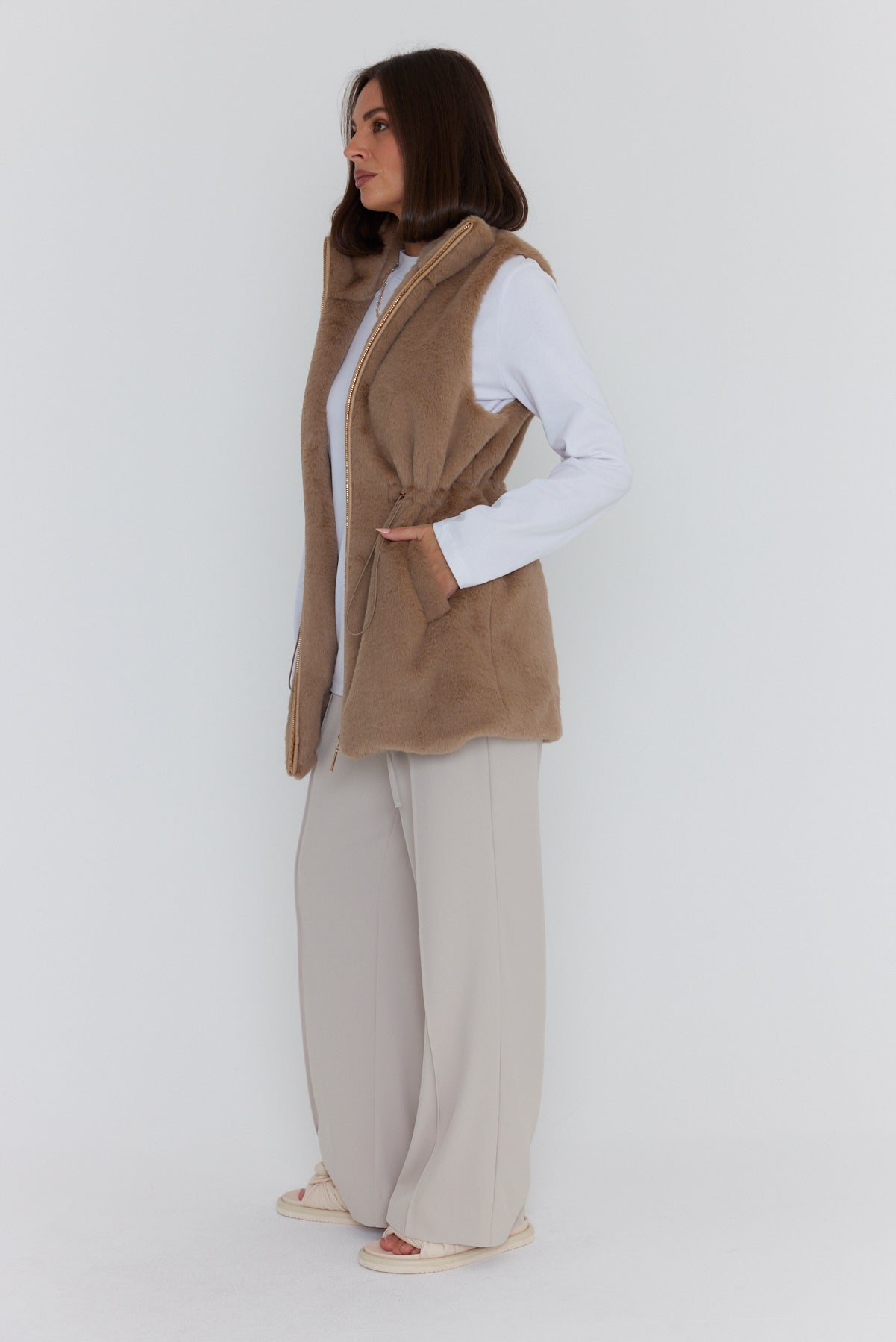 DUKE Faux Vest Hazelnut