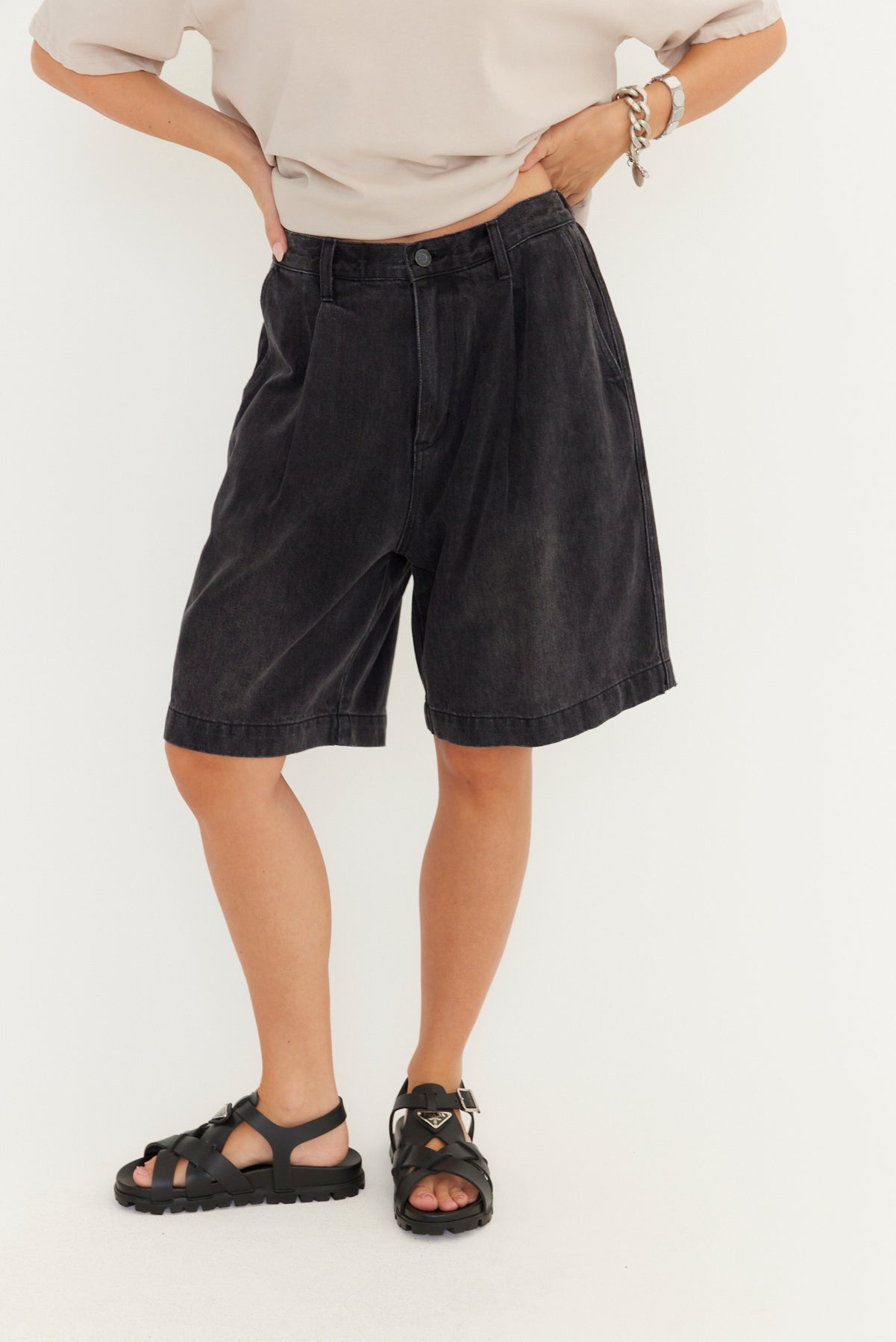 HARVEY Shorts Black Denim