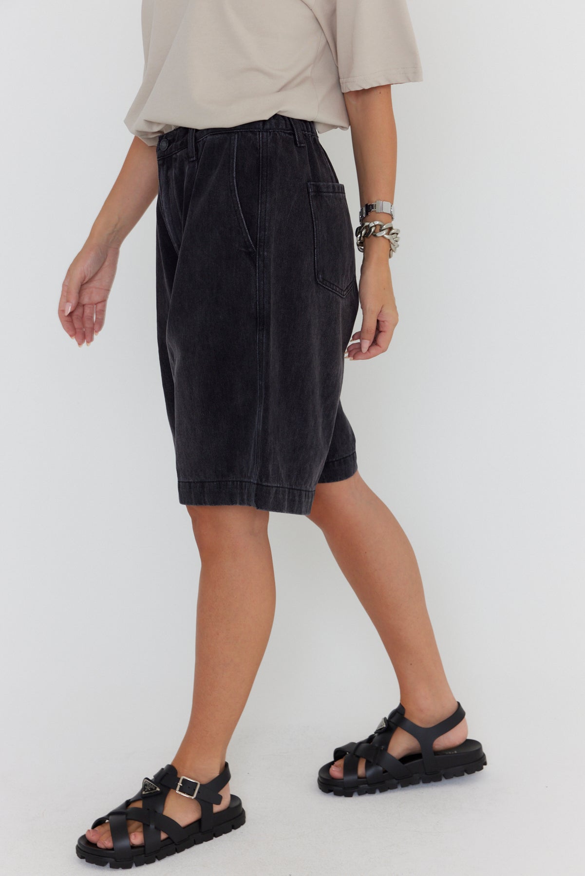 HARVEY Shorts Black Denim