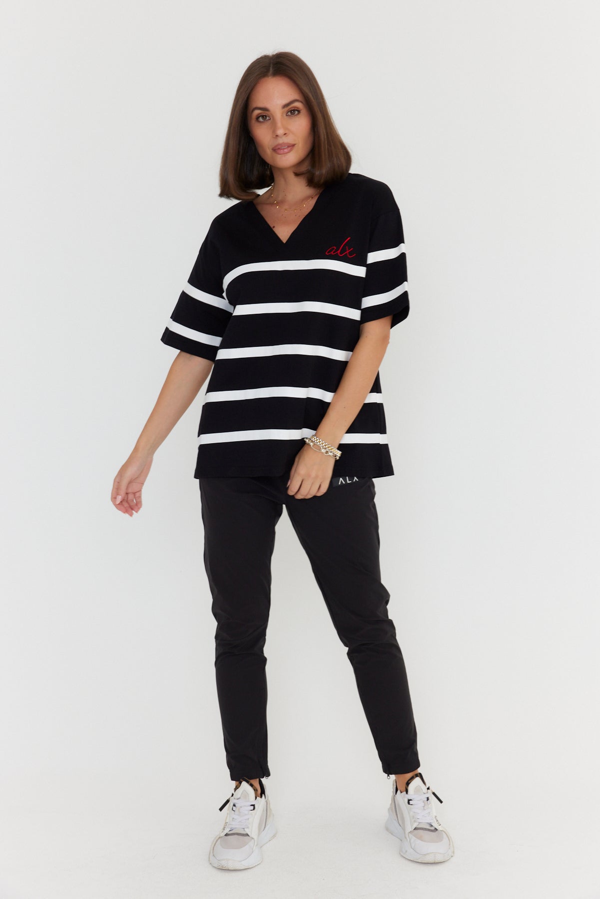 JASPER V T-Shirt Black